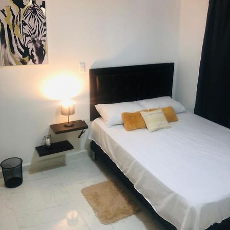 Habitacion Privada Hostel 790 Медельїн Екстер'єр фото