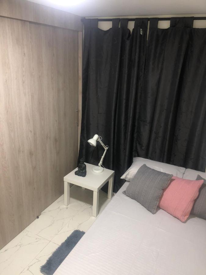 Habitacion Privada Hostel 790 Медельїн Екстер'єр фото